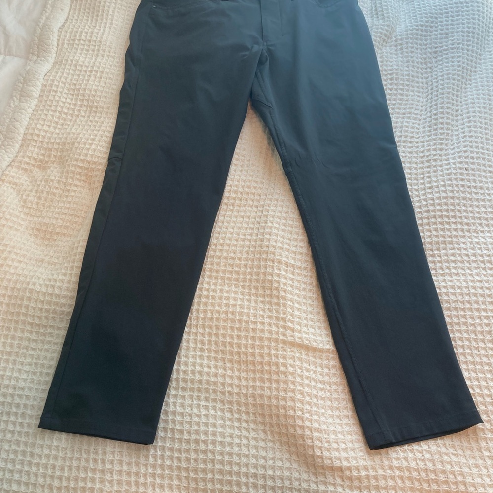lululemon athletica ABC Slim Mens Pants Size 31 (Worn Once)
